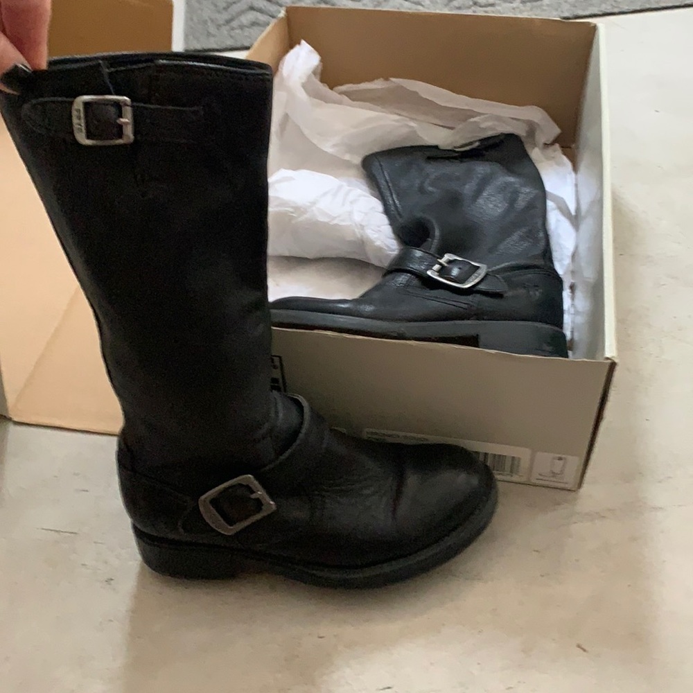 Youth Black Frye Boots, 1.5